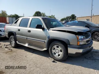 2003 Chevrolet Avalanche with VIN 3GNEK13T83G303918, listed as a Copart auction lot 69463694 with 176,455 mi miles and Salvage Title. Bid and sale history available at carsss.com. Image 4.