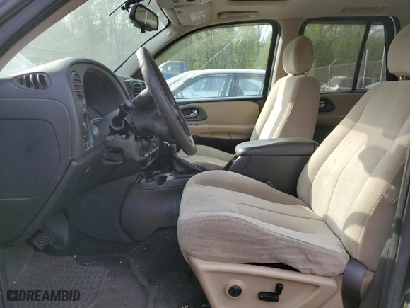 2005 Chevrolet TrailBlazer LT with VIN 1GNDT13S252290501, listed as a Copart auction lot 53621315 with 0 mi miles and Salvage Title. Bid and sale history available at carsss.com. Image 7.