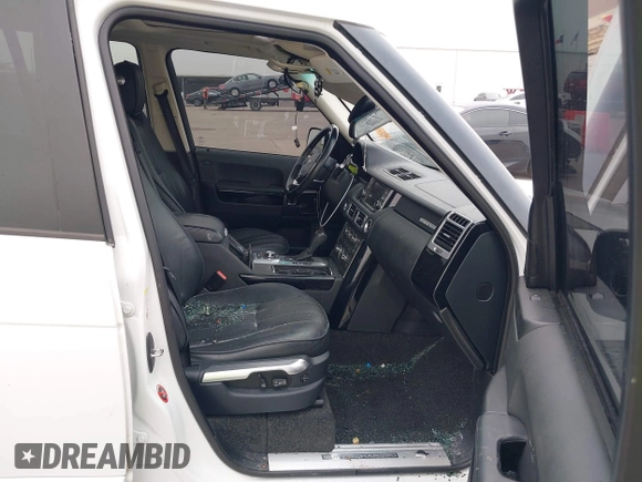 2011 Land Rover Range Rover SC with VIN SALMF1E41BA351507, listed as a IAAI auction lot 42311410 with 149,162 mi miles and . Bid and sale history available at DreamBid. Image 5.