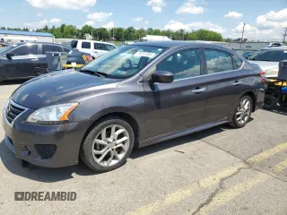 2013 Nissan Sentra SR z VIN 3N1AB7AP8DL709015, wystawiony jako Copart lot #59161055 z przebiegiem 105 445 mil mil oraz Czysty tytuł • Clean title. Historia ofert i sprzedaży dostępna na DreamBid. Obrazek 1.