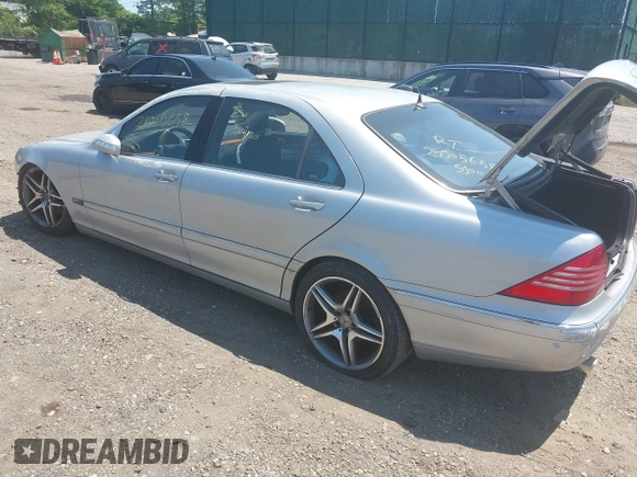 2003 Mercedes-Benz S 430 with VIN WDBNG83J23A359920, listed as a IAAI auction lot 42408166 with Not provided miles and . Bid and sale history available at DreamBid. Image 3.