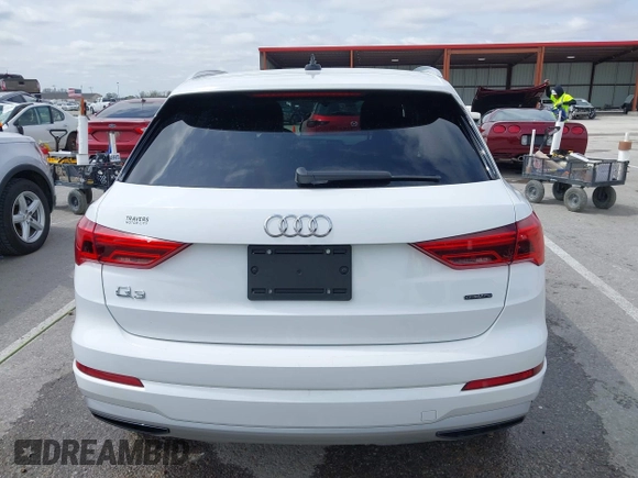 2021 Audi Q3 Premium with VIN WA1AUCF33M1096437, listed as a IAAI auction lot 41910411 with 86,837 mi miles and . Bid and sale history available at DreamBid. Image 17.