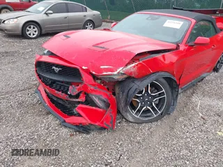 2022 Ford Mustang EcoBoost z VIN 1FATP8UH5N5115670, wystawiony jako IAAI lot #42216350 z przebiegiem 73 705 mil mil oraz . Historia ofert i sprzedaży dostępna na DreamBid. Obrazek 6.