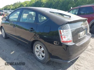 2005 Toyota Prius z VIN JTDKB20U953001557, wystawiony jako IAAI lot #42409183 z przebiegiem 179 292 mil mil oraz . Historia ofert i sprzedaży dostępna na DreamBid. Obrazek 3.