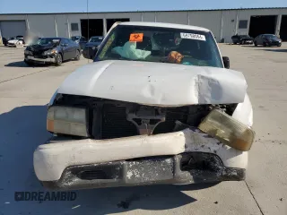 2001 GMC Sonoma SLS w/1SG Pkg with VIN 1GTCS19W518224890, listed as a Copart auction lot 69798054 with 200,891 mi miles and Salvage Title. Bid and sale history available at carsss.com. Image 5.