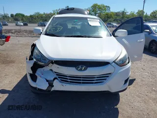 2015 Hyundai Tucson GLS with VIN KM8JT3AF9FU013178, listed as a IAAI auction lot 41846200 with 143,711 mi miles and . Bid and sale history available at DreamBid. Image 13.