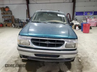 1995 Ford Explorer Eddie Bauer with VIN 1FMDU34X2SUB83715, listed as a Copart auction lot 42427625 with 331,768 mi miles and Salvage title. Bid and sale history available at DreamBid. Image 5.
