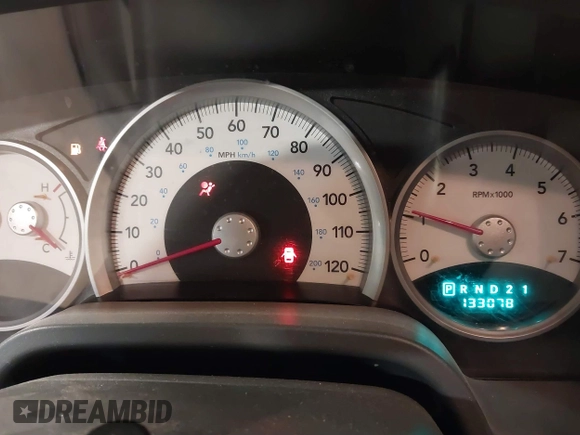 2006 Dodge Dakota SLT with VIN 1D7HW48N16S710729, listed as a IAAI auction lot 41568772 with 133,078 mi miles. Bid and sale history available at carsss.com. Image 7.