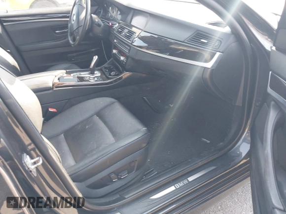 2011 BMW 5 Series 535i xDrive with VIN WBAFU7C54BC879032, listed as a IAAI auction lot 42081336 with 118,023 mi miles and . Bid and sale history available at DreamBid. Image 5.