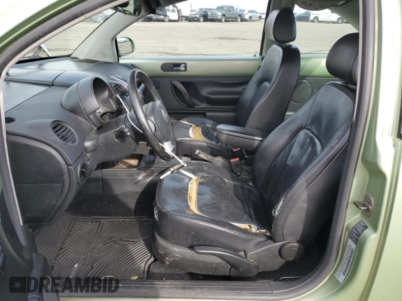 2006 Volkswagen Beetle with VIN 3VWSG31CX6M418003, listed as a Copart auction lot 80673674 with 146,940 mi miles and Clean Title. Bid and sale history available at DreamBid. Image 7.
