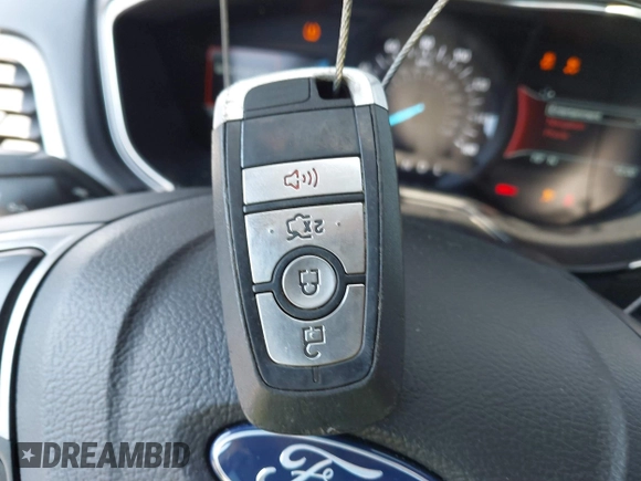 2020 Ford Fusion SE with VIN 3FA6P0HD6LR101129, listed as a IAAI auction lot 39737792 with 18,315 mi miles and . Bid and sale history available at DreamBid. Image 11.