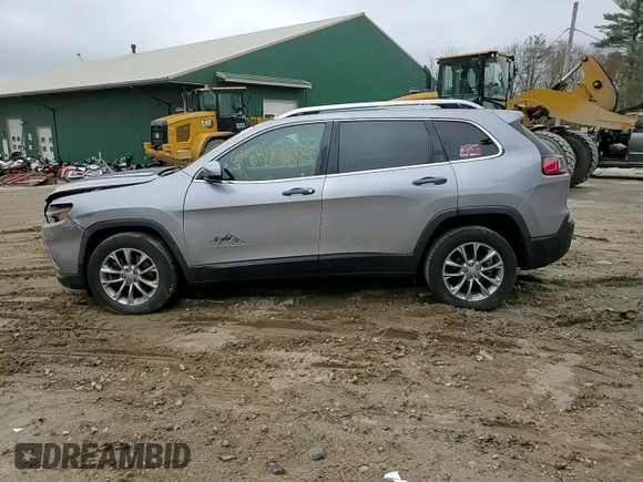 2019 Jeep Cherokee Latitude Plus z VIN 1C4PJLLB6KD129415, wystawiony jako Copart lot #55595815 z przebiegiem 94 757 mil mil oraz Szkoda całkowita • Salvage title. Historia ofert i sprzedaży dostępna na DreamBid. Obrazek 14.