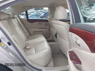 2012 Lexus LS 460 z VIN JTHBL5EFXC5110621, wystawiony jako IAAI lot #41714523 z przebiegiem 104 684 mil mil oraz . Historia ofert i sprzedaży dostępna na DreamBid. Obrazek 8.