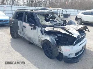 2014 MINI Countryman S with VIN WMWZC3C55EWT00416, listed as a IAAI auction lot 42031870 with Not Provided miles and . Bid and sale history available at DreamBid. Image 1.