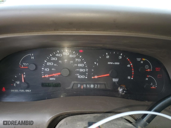 2002 Ford Excursion Limited with VIN 1FMSU43FX2ED70622, listed as a Copart auction lot 87723895 with NaN miles and Salvage Title. Bid and sale history available at carsss.com. Image 9.