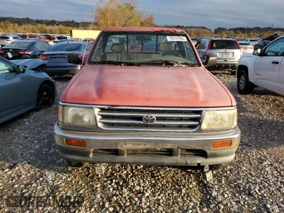 1995 Toyota T100 z VIN JT4VD21E7S0004632, wystawiony jako Copart lot #79314784 z przebiegiem 248 834 mil mil oraz Tytuł czysty. Historia ofert i sprzedaży dostępna na DreamBid. Obrazek 5.