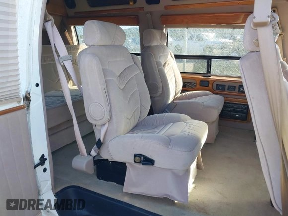 1998 Dodge Cargo Conversion with VIN 2B6HB11Y5WK110304, listed as a IAAI auction lot 41142364 with 107,200 mi miles and . Bid and sale history available at DreamBid. Image 8.