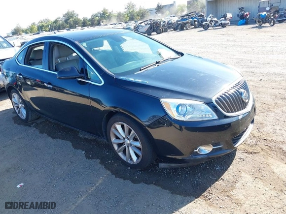 2014 Buick Verano with VIN 1G4PP5SK1E4224489, listed as a IAAI auction lot 40191431 with 123,418 mi miles. Bid and sale history available at carsss.com. Image 1.