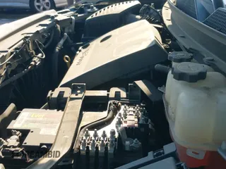 2018 Chevrolet Traverse LT Cloth z VIN 1GNERGKW3JJ209693, wystawiony jako IAAI lot #43443294 z przebiegiem 105 300 mil mil oraz . Historia ofert i sprzedaży dostępna na DreamBid. Obrazek 18.