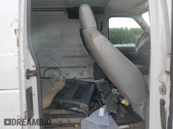 2012 Ford Econoline Cargo Commercial with VIN 1FTNE1EWXCDB39639, listed as a Copart auction lot 61126245 with 197,441 mi miles and Clean title. Bid and sale history available at DreamBid. Image 11.