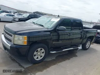 2007 Chevrolet Silverado 1500 LT w/1LT with VIN 2GCEC13C471510651, listed as a IAAI auction lot 42013351 with 144,185 mi miles. Bid and sale history available at carsss.com. Image 14.