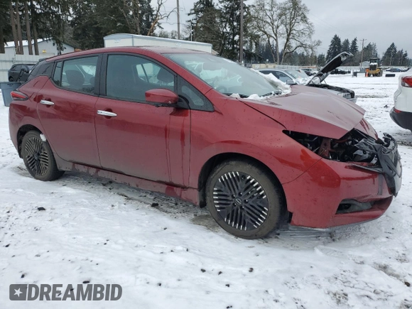 2024 Nissan LEAF SV Plus z VIN 1N4CZ1CV9RC553912, wystawiony jako Copart lot #44649165 z przebiegiem 10 140 mil mil oraz Szkoda całkowita • Salvage title. Historia ofert i sprzedaży dostępna na DreamBid. Obrazek 4.