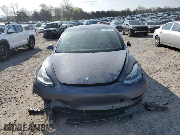 2020 Tesla Model 3 Standard Range Plus z VIN 5YJ3E1EA0LF717655, wystawiony jako Copart lot #51426325 z przebiegiem 34 730 mil mil oraz Szkoda całkowita • Salvage title. Historia ofert i sprzedaży dostępna na DreamBid. Obrazek 5.