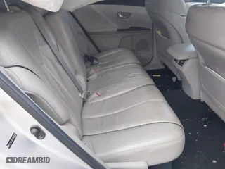 2013 Toyota Venza LE with VIN 4T3BK3BB1DU080705, listed as a IAAI auction lot 40432989 with 111,218 mi miles. Bid and sale history available at carsss.com. Image 8.