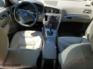 2008 Volvo S60 2.5T with VIN YV1RH592882702689, listed as a Copart auction lot 52384555 with 95,634 mi miles and Salvage Title. Bid and sale history available at carsss.com. Image 8.