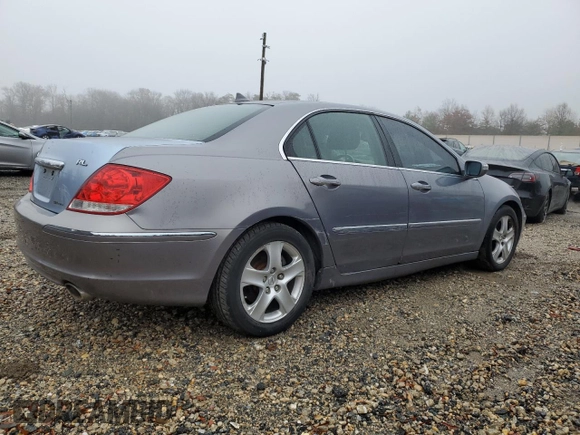 2005 Acura RL with VIN JH4KB16505C012472, listed as a Copart auction lot 84663124 with 129,342 mi miles and Clean Title. Bid and sale history available at carsss.com. Image 3.