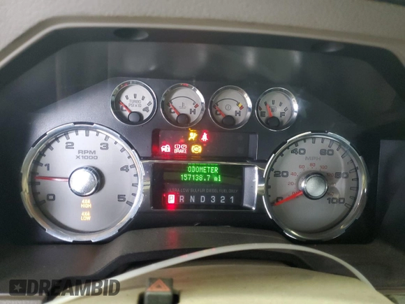 2008 Ford F-250 XL z VIN 1FTSX21R78EB74112, wystawiony jako Copart lot #56828015 z przebiegiem 157 138 mil mil oraz Szkoda całkowita • Salvage title. Historia ofert i sprzedaży dostępna na DreamBid. Obrazek 9.