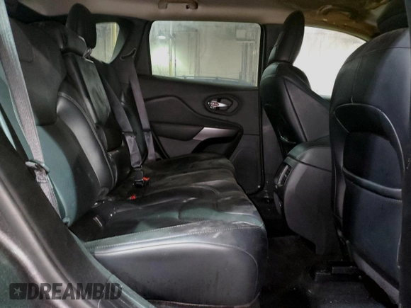 2021 Jeep Cherokee Latitude Lux z VIN 1C4PJMMX2MD102019, wystawiony jako Copart lot #49060065 z przebiegiem Nie podano mil oraz Czysty tytuł • Clean title. Historia ofert i sprzedaży dostępna na DreamBid. Obrazek 11.