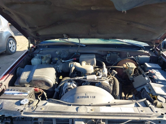 1996 Chevrolet Tahoe with VIN 1GNEK13R9TJ336722, listed as a IAAI auction lot 41576273 with 163,609 mi miles. Bid and sale history available at carsss.com. Image 10.