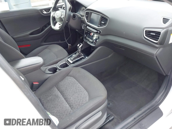 2019 Hyundai Ioniq Blue with VIN KMHC65LC5KU168562, listed as a IAAI auction lot 41500128 with 168,590 mi miles and . Bid and sale history available at DreamBid. Image 5.