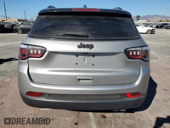2019 Jeep Compass Latitude with VIN 3C4NJCBB5KT614941, listed as a Copart auction lot 86916084 with 80,884 mi miles and Salvage title. Bid and sale history available at DreamBid. Image 6.