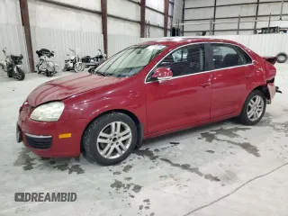 2009 Volkswagen Jetta z VIN 3VWAL71K39M037068, wystawiony jako Copart lot #84440254 z przebiegiem 204 703 mil mil oraz Nie do naprawy • Non repairable. Historia ofert i sprzedaży dostępna na DreamBid. Obrazek 1.