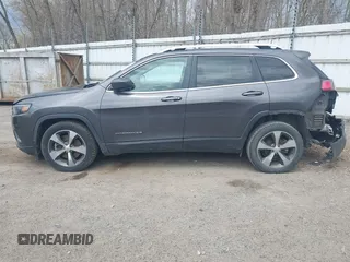 2020 Jeep Cherokee Limited z VIN 1C4PJLDB9LD529985, wystawiony jako IAAI lot #42074723 z przebiegiem 93 765 mil mil oraz . Historia ofert i sprzedaży dostępna na DreamBid. Obrazek 14.