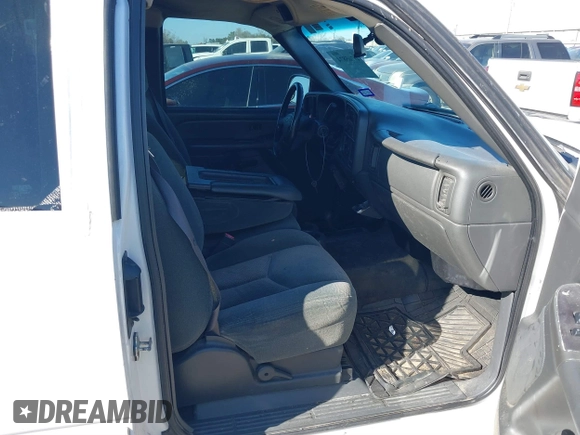 2004 Chevrolet Silverado 1500 with VIN 1GCEK19T64E227818, listed as a IAAI auction lot 41765874 with 326,514 mi miles and . Bid and sale history available at DreamBid. Image 5.