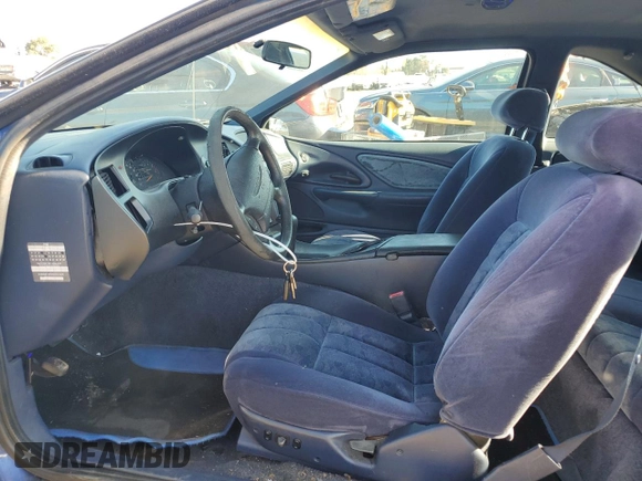 1997 Ford Thunderbird LX with VIN 1FALP6247VH129234, listed as a Copart auction lot 47096335 with 101,461 mi miles and Clean Title. Bid and sale history available at DreamBid. Image 7.