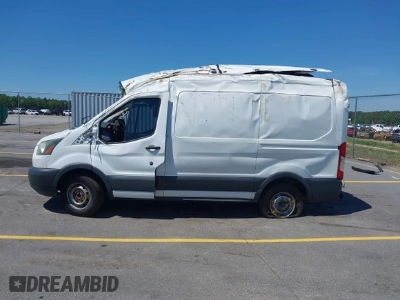 2017 Ford Transit Cargo z VIN 1FTYE1CM2HKB56212, wystawiony jako IAAI lot #42102063 z przebiegiem 174 769 mil mil oraz . Historia ofert i sprzedaży dostępna na DreamBid. Obrazek 14.