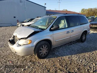 2007 Chrysler Town & Country LWB Touring with VIN 2A4GP54L97R153160, listed as a Copart auction lot 74338364 with 102,657 mi miles and Salvage Title. Bid and sale history available at carsss.com. Image 1.