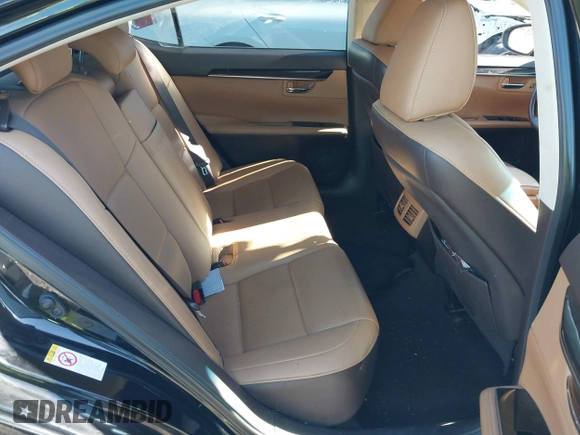 2018 Lexus ES with VIN 58ABK1GG7JU085607, listed as a IAAI auction lot 40888764 with 123,116 mi miles. Bid and sale history available at carsss.com. Image 8.