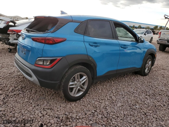 2022 Hyundai Kona SE with VIN KM8K22ABXNU808771, listed as a Copart auction lot 42257895 with 36,242 mi miles and Salvage Title. Bid and sale history available at carsss.com. Image 3.
