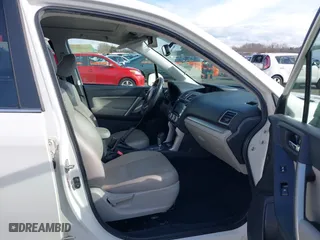 2016 Subaru Forester 2.5i Limited with VIN JF2SJAHC9GH506160, listed as a IAAI auction lot 41500826 with 189,701 mi miles. Bid and sale history available at carsss.com. Image 5.