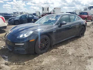 2015 Porsche Panamera 4 z VIN WP0AA2A75FL001564, wystawiony jako Copart lot #56434645 z przebiegiem 103 608 mil mil oraz Tytuł czysty. Historia ofert i sprzedaży dostępna na DreamBid. Obrazek 1.