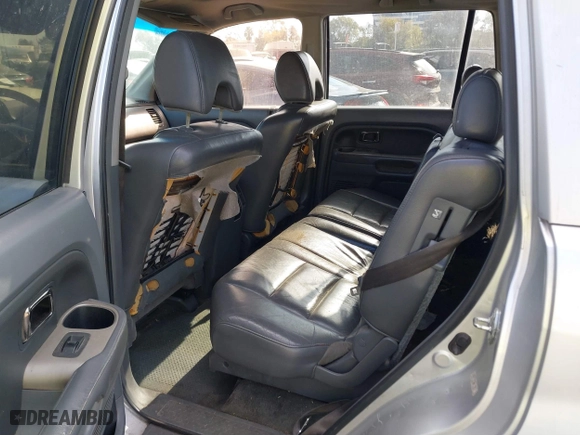 2008 Honda Pilot EX-L with VIN 5FNYF28558B012817, listed as a IAAI auction lot 41353216 with 233,854 mi miles. Bid and sale history available at carsss.com. Image 8.