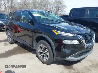 2021 Nissan Rogue SV z VIN 5N1AT3BB7MC765010, wystawiony jako IAAI lot #41872874 z przebiegiem 91 690 mil mil oraz . Historia ofert i sprzedaży dostępna na DreamBid. Obrazek 1.