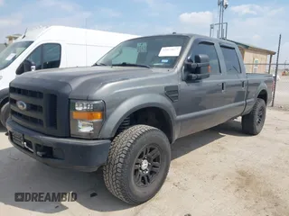2008 Ford Super Duty F-250 SRW XL with VIN 1FTSW21R18ED60117, listed as a IAAI auction lot 42072677 with 334,421 mi miles. Bid and sale history available at carsss.com. Image 17.