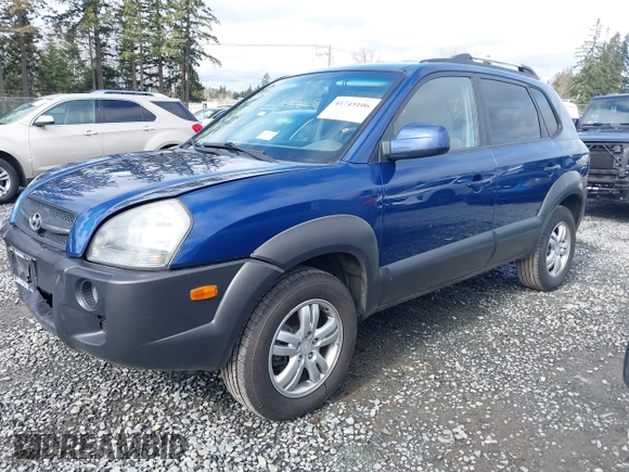 2007 Hyundai Tucson SE with VIN KM8JN12D77U502031, listed as a IAAI auction lot 41745106 with 131,668 mi miles. Bid and sale history available at carsss.com. Image 17.
