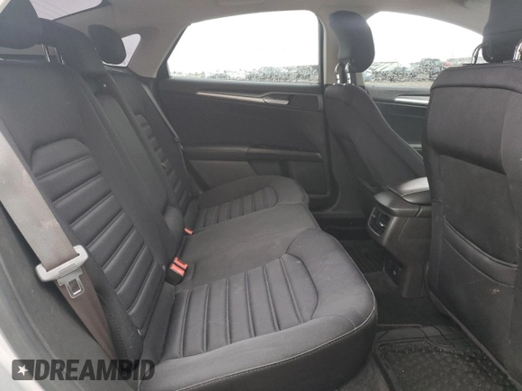 2013 Ford Fusion SE Hybrid с VIN 3FA6P0LU9DR233472, выставлен на аукционе Copart как лот 57994345 с пробегом 194 862 миль миль и Списание • Salvage title. История ставок и продаж доступна на DreamBid. Изображение 10.